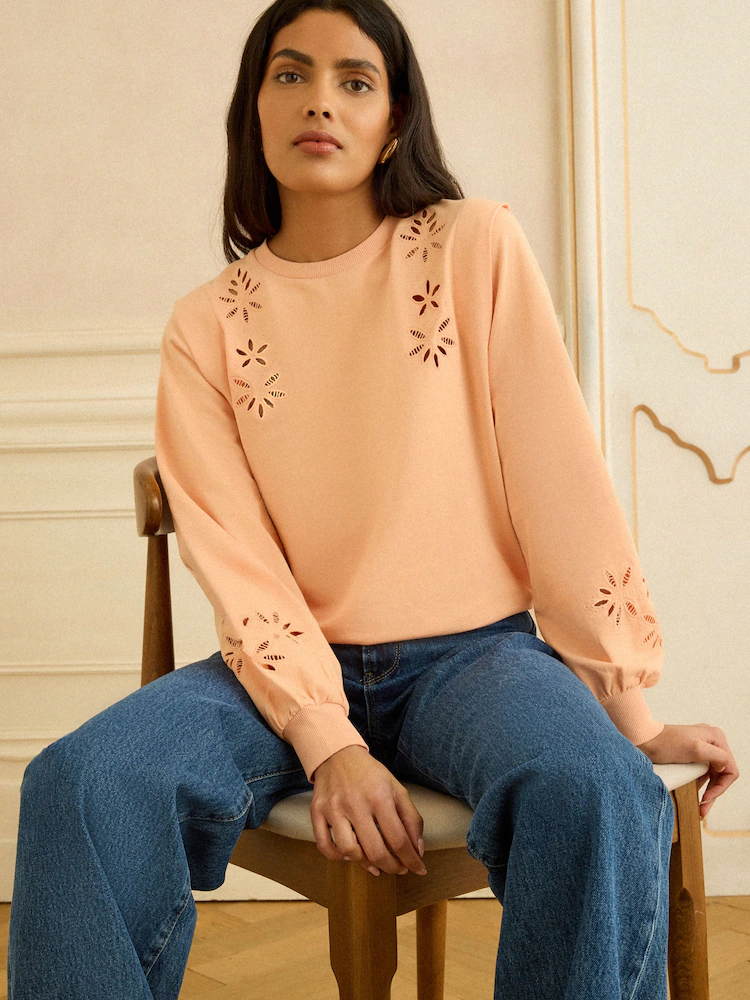 Women Product Image