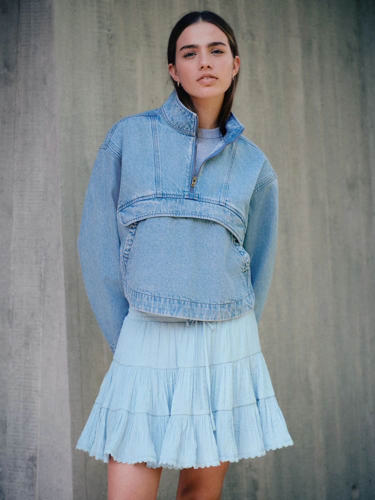 Women Product Image